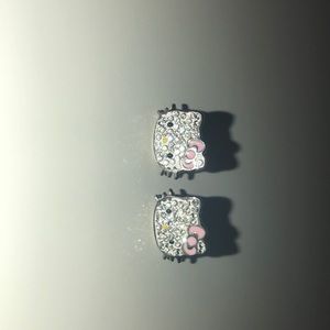 Hello kitty earrings!